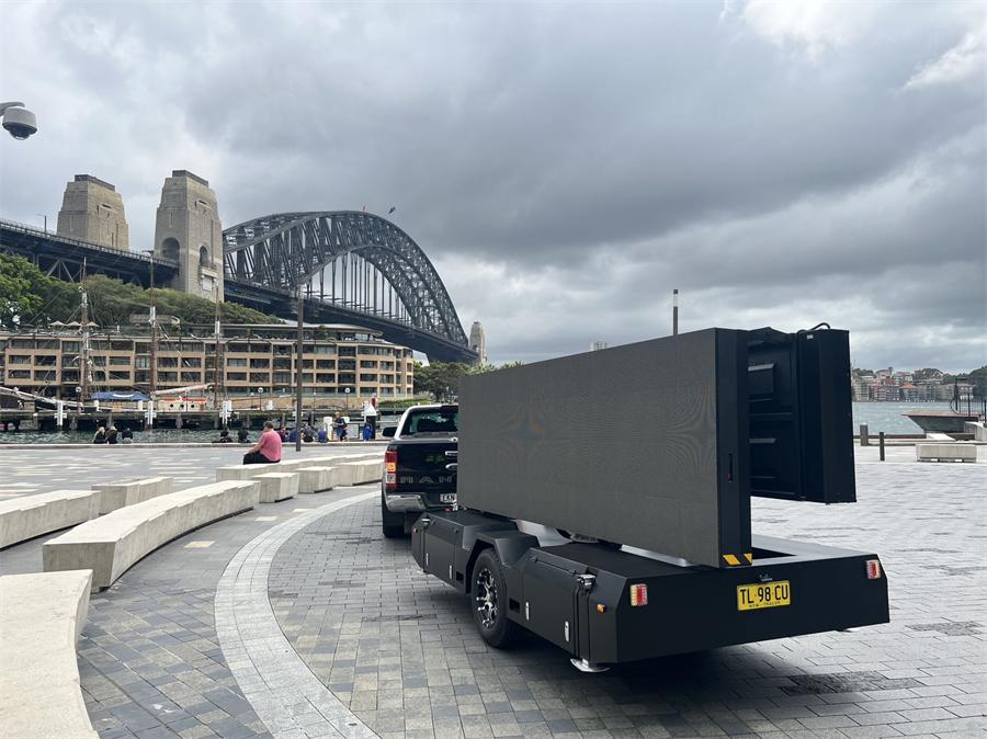 LED ibinyabiziga bya ecran-3