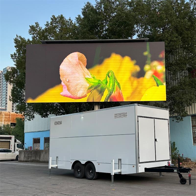 Mobile LED Trailer-01