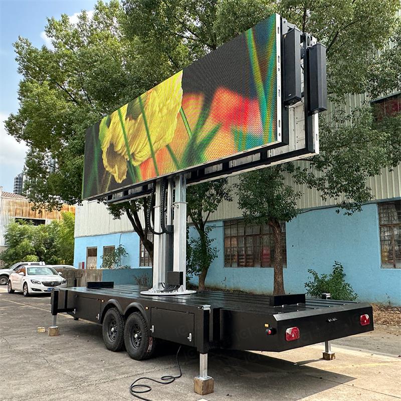 26㎡ mobile led trailer for sporting events-1