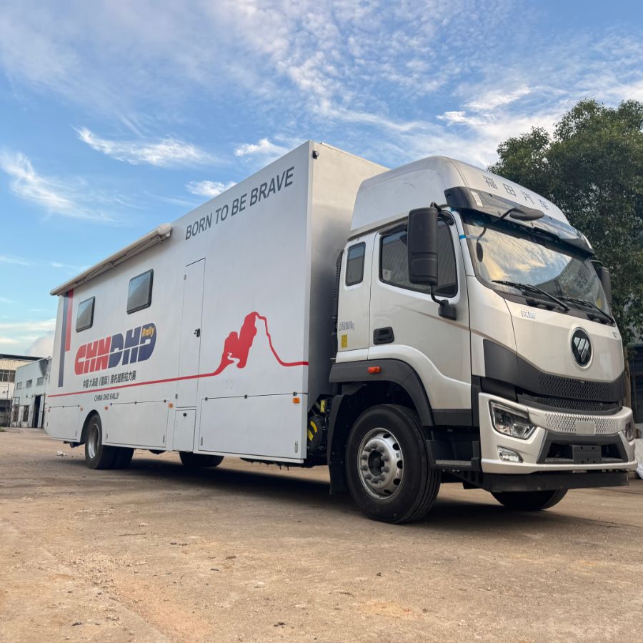 JCT LED Mobile Stage Truck (8)