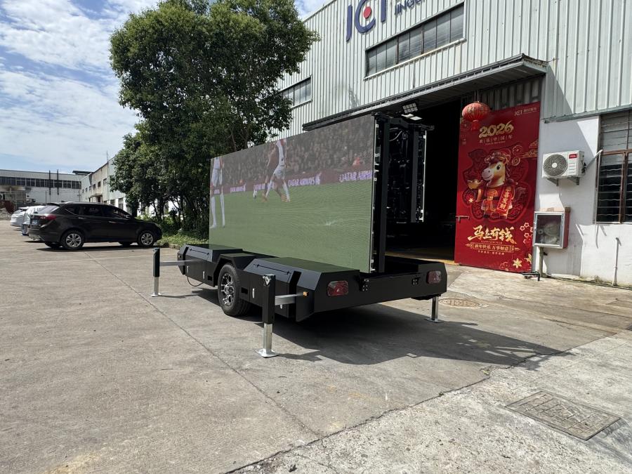 JCT Mobile LED Trailer -4