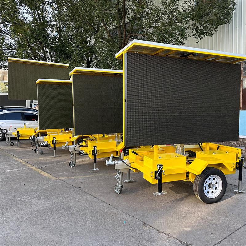 P16 Single yellow highlighted VMS trailer-9